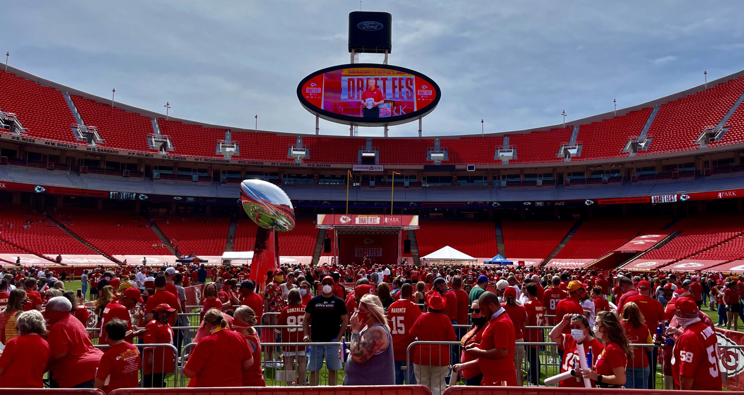 Midwest Music Supply Kansas City Chiefs Stage